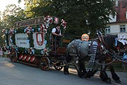 Einzug der Wiesnwirte und Kapellen auf dem Mühldorfer Volksfest (©Foto. Martin Schmitz)